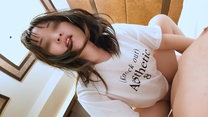 【無碼ｘ個人拍攝】在路上搭訕的女孩超厲害…乳頭是性感帶！只要碰一下就抽動…抽動！！與純真外表相反，蜘蛛騎乘位超厲害！