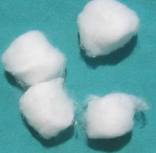 Bolas de algodón para la limpieza del iPhone